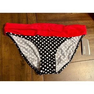 Cute polka dots mid rise bikini bottom.